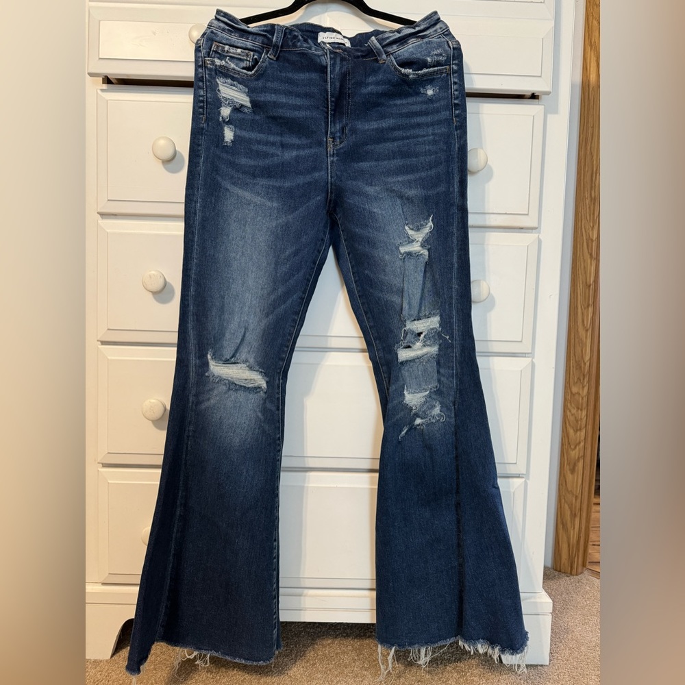 Flying Monkey High Rise Distressed Flare Jeans 30 - super stretchy
